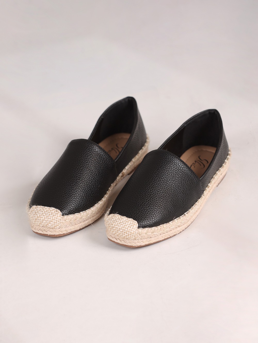 SC-B018 black