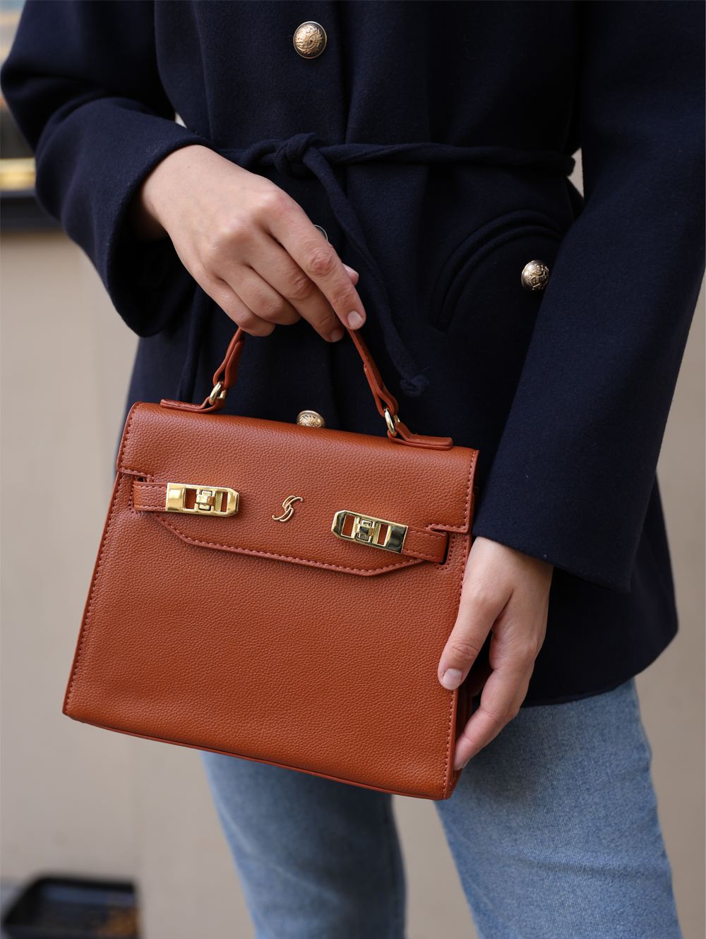 L178 Brown (2)