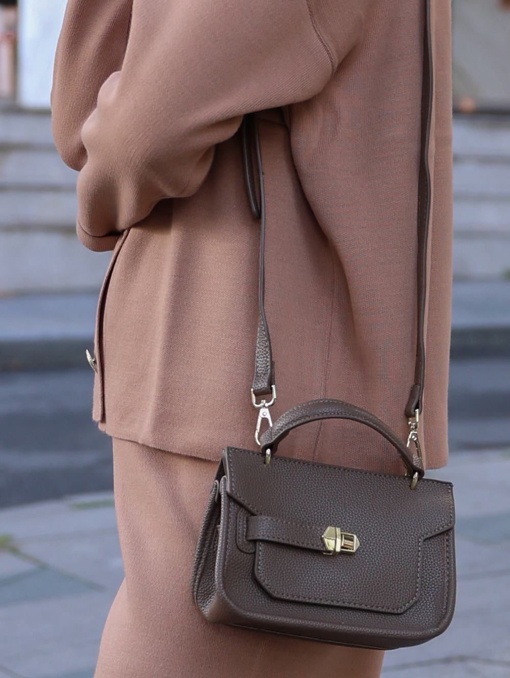 SC-8052 BROWN (15)