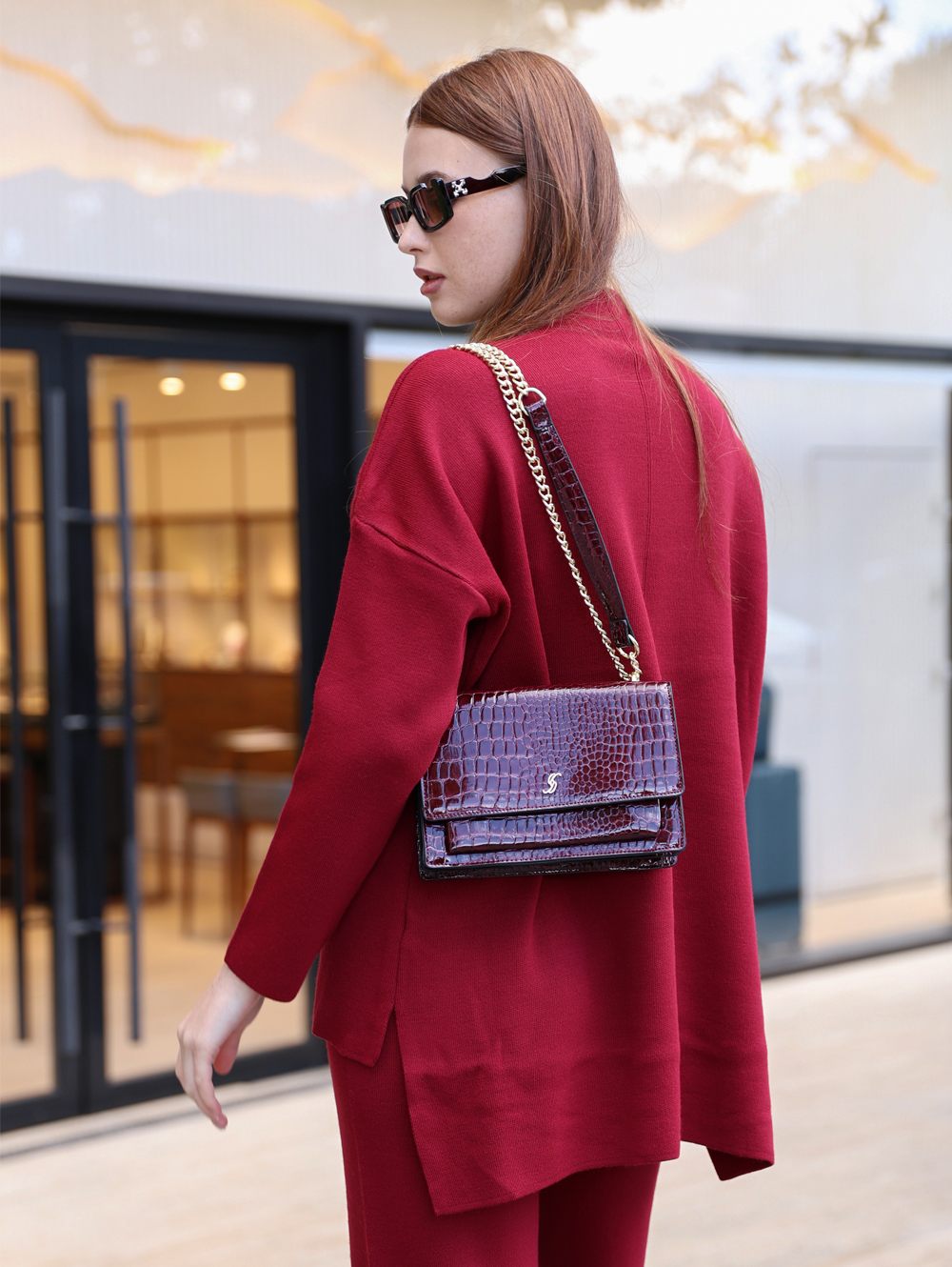 l169 Maroon (7)